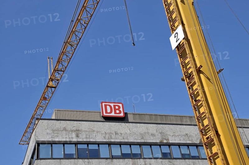 New south pavilion of Essen Central Station, North Rhine-Westphalia, Germany