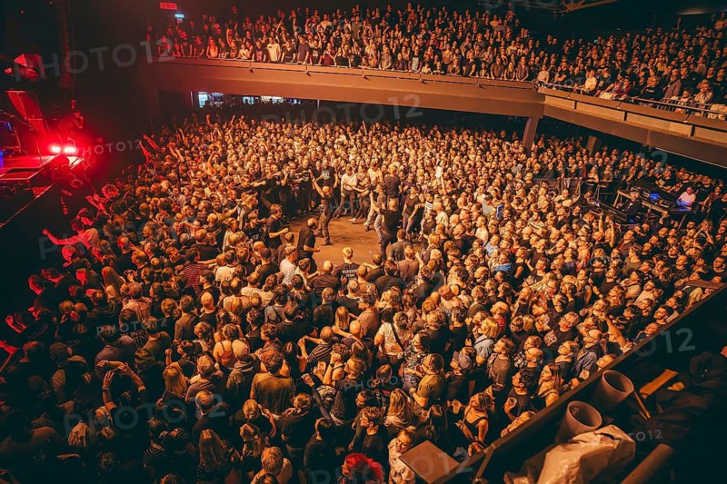 Fans of Madsen live at Heute Nacht! 20th anniversary album debut tour in Berlin's Columbiahalle on 12/04/2025