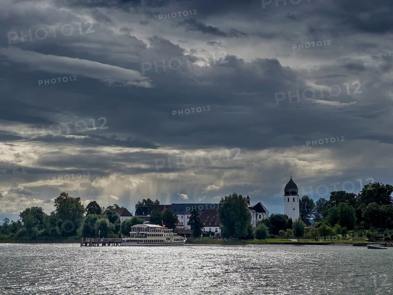 Chiemsee, view of the Fraueninsel, Bavaria, Germany