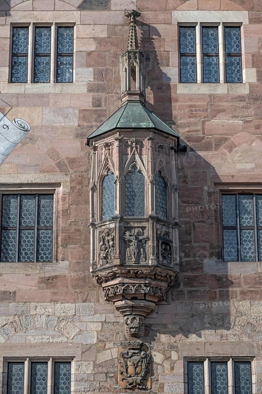 Choerlein with coat of arms at Nassau House, historic medieval residential tower, Karolinenstr, Nuremberg, Middle Franconia, Bavaria, Germany