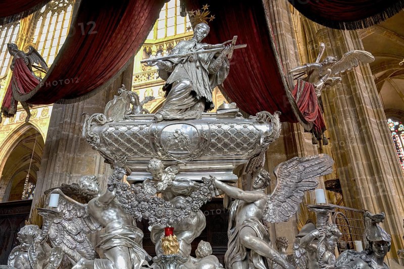 Prague castle, Gothic Metropolitan Cathedral of Saints Vitus, Wenceslas and Adalbert, Baroque silver tomb of St John Nepomuk, Prague, Czech Republic