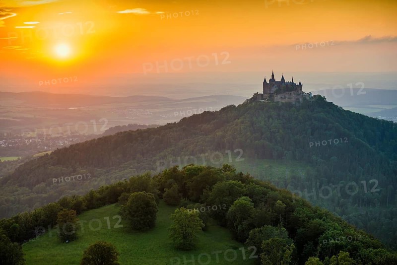 Hohenzollern Castle, sunset, Hechingen, Swabian Alb, Baden-Württemberg, Germany