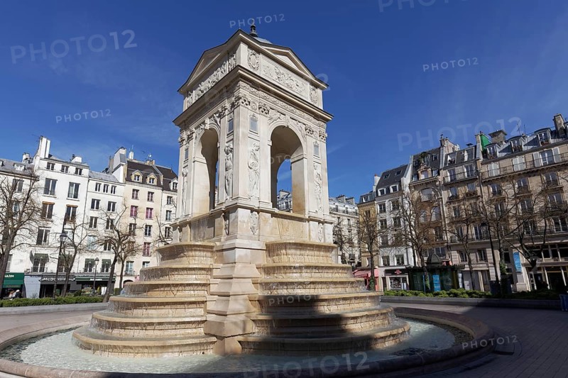 Fontaine des Innocentes, 16th century fountain of innocents, Renaissance style, Paris, France
