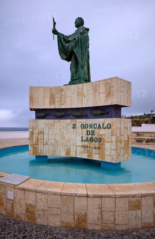 Statue of St São Gonçalo de Lagos, Old Town, Lagos, Algarve, Portugal