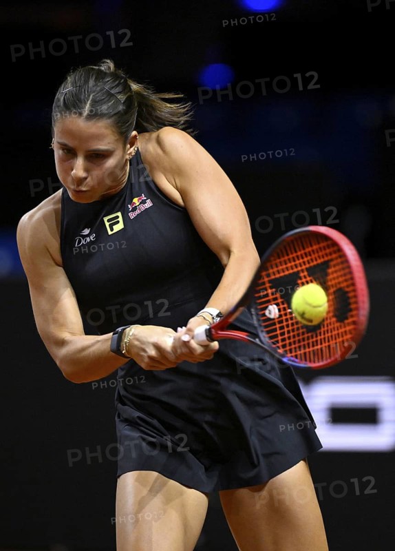 Emma Navarro USA Action Tennis Ladies Porsche Cup, Grand Prix, GP, Stuttgart 2025, Porsche Arena, Stuttgart, Baden-Württemberg, Germany