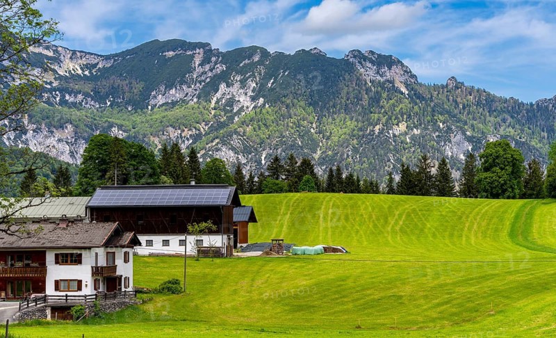 Farmhouses and farmsteads at the Götschenalm, Bichofswiesen, Bavaria, Germany