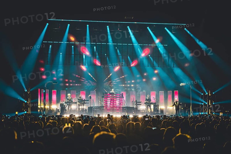 Neil Tennant (singer) and Chris Lowe (keyboarder) of the Pet Shop Boys live on Dreamworld: The Greatest Hits Live Tour at the Uber Arena Berlin on 06/07/2024