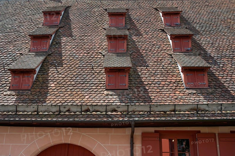 Dormer windows on the former barn, barn from 1424, today the cultural barn of the Altstadfreunde Nuremberg, Zirkelschmiedsgasse 30, Nuremberg, Middle Franconia, Bavaria, Germany