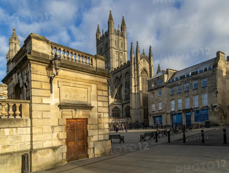Abbey church and churchyard from corner of Roman Baths, Bath, Somerset, England, UK