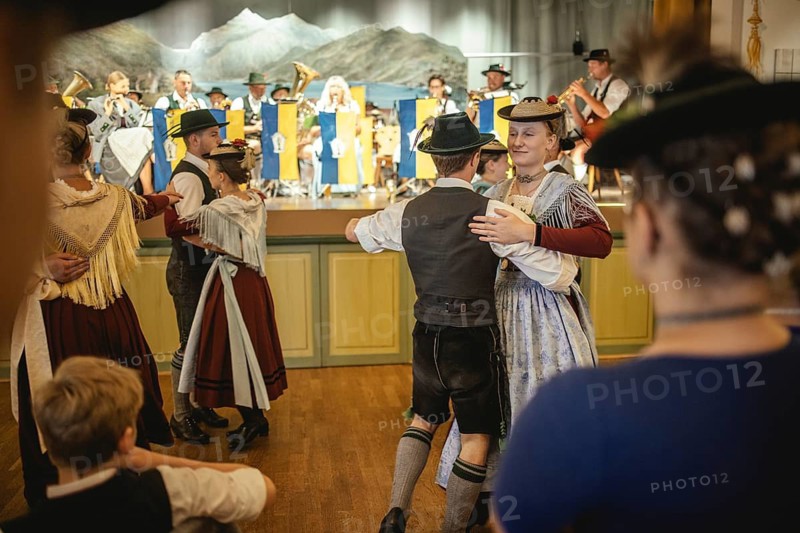 Traditional traditional costume anniversary of the Trachtenverein Schliersee Stamm 1888, dance in the hall of the Bauerntheater, Schliersee, Upper Bavaria, Bavaria, Germany, 2025