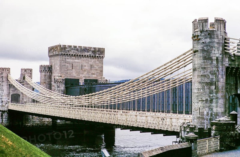 Hängebrücke, erbaut 1826 von Thomas Telford, Conway Castle, Conwy Castle, Nordwales, UK 4. September 1969