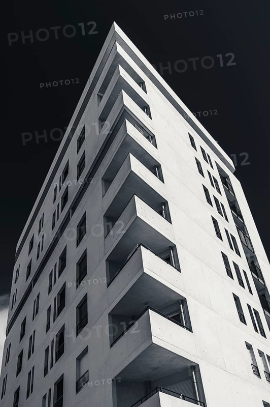 Architecture and buildings in Black and White of Toulon, France