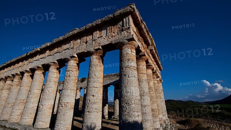 Evening light, Doric temple, front and side, super wide angle shot, Segesta, Ancient site, Archaeological site, Doric, Trapani province, Sicily, Italy