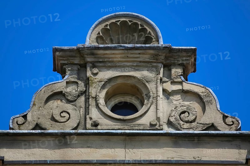 Detail, Backnang Castle, Schickhardt Castle, ducal castle, historical building, built between 1605 and 1627 by Heinrich Schickhardt, 17th century, today the district court of the city of Backnang, Stiftshof, Backnang, Rems-Murr district, Baden-Württemberg, Germany