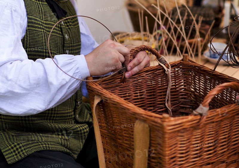 Basket maker weaving baskets, Craft, Life in the Baroque era in the 18th century, Festival, Marbach am Neckar, Baden-Württemberg, Germany