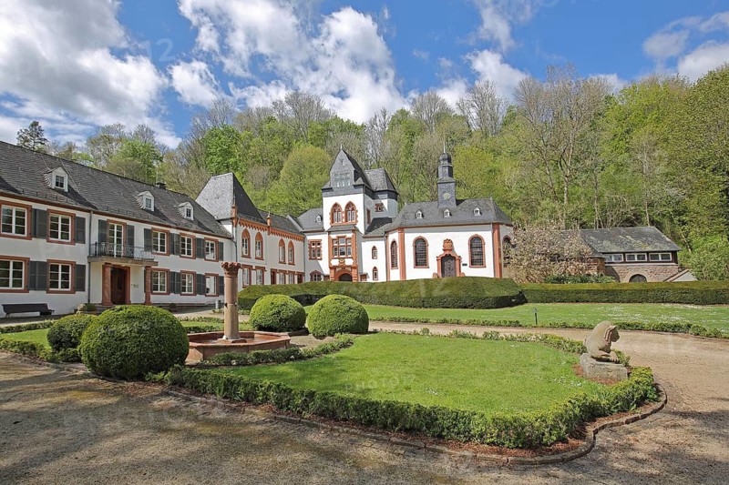 Baroque Dragstuhl Castle built in 1760, garden, park, Wadern, Saarland, Germany