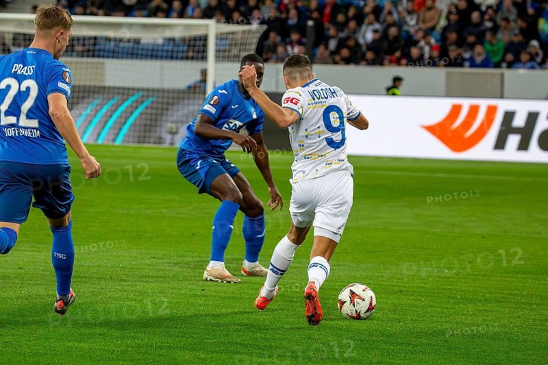 Football UEFA Europa League, 2024/25 season, matchday 2: TSG Hoffenheim v Dynamo Kyiv. On the ball: Nazar Voloshyn (9, Kiev)