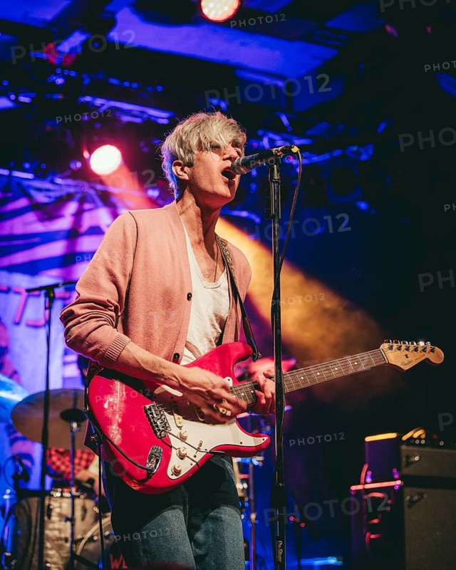Keith Murray, singer and guitarist of We are Scientists live on Europe 2025 Tour at the Columbia Theatre in Berlin on 07.05.2025