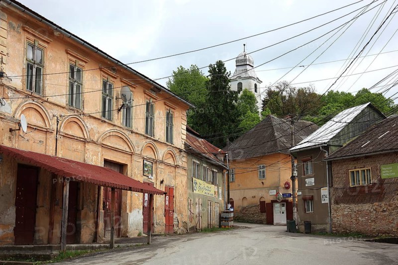 Rosia Montana mining village, Goldbach, historically important community known for its ancient Roman gold mines and the long-standing conflict over a planned open-cast mining project, Verespatak Hungarian, municipality in Alba County in Transylvania, Romania