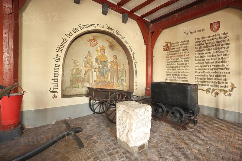 History of the city's history with goods lore, wall painting and text with homage to King Wenceslas, Old Town Hall, Lahnstein, Upper Middle Rhine Valley, Rhineland-Palatinate, Germany
