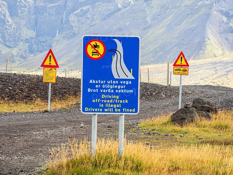 Sign off road driving prohibited, 4x4 only, rivers to cross, mountain road F261, Iceland
