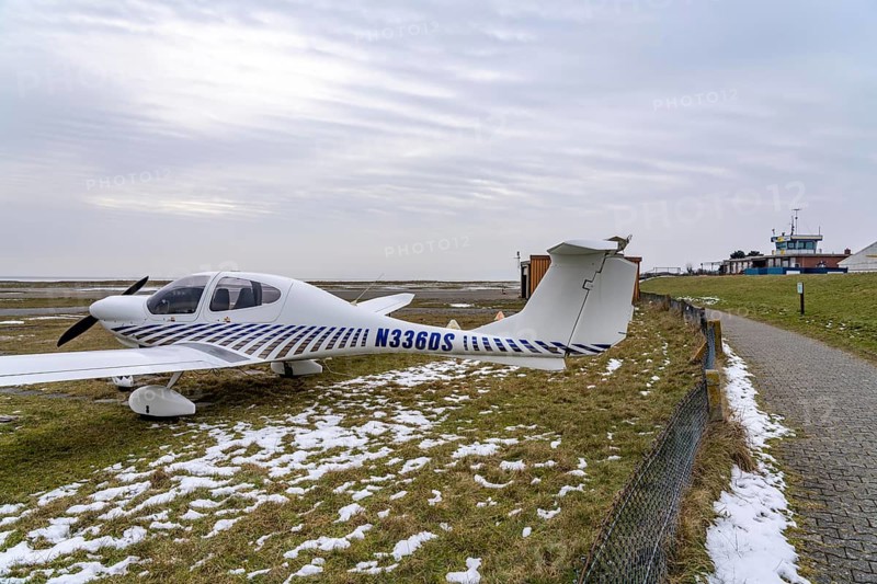 The East Frisian North Sea island of Juist in winter, Juist airfield, airfield, Lower Saxony, Germany