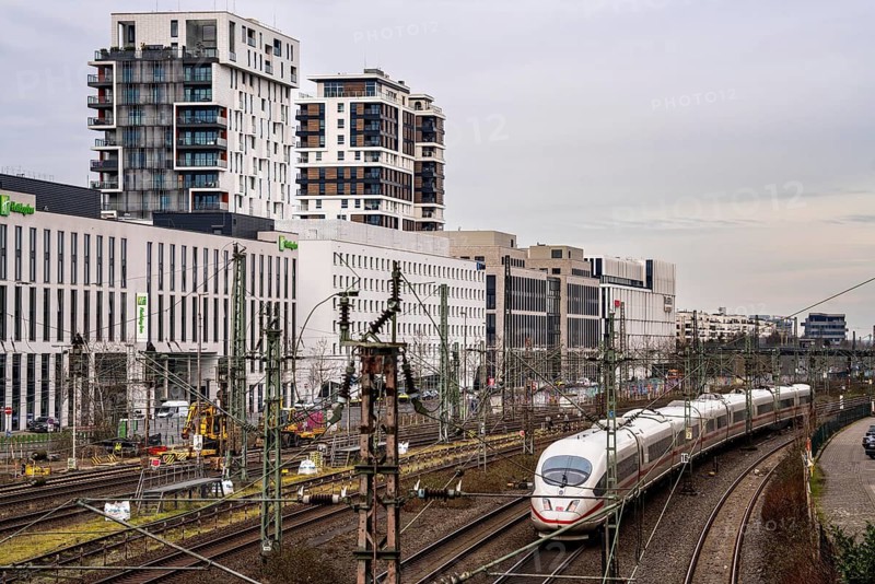 Railway line in Düsseldorf, along Toulouser Allee, residential area, office building, on former railway facilities, goods station, industrial estates, ICE, North Rhine-Westphalia, Germany