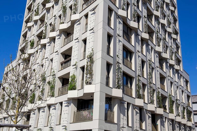 Façade greening on an apartment building in the new Franklin district of Mannheim