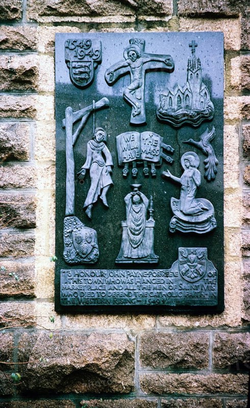 1949 memorial to John Payne, hanged in the Western Rising 1549, St Ia Church, St Ives, Cornwall, England, UK December 1961