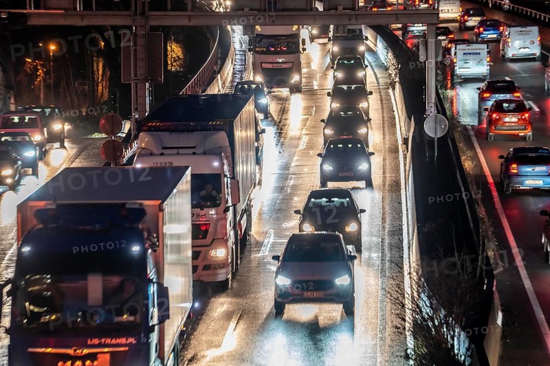 Evening traffic jam on the A40 motorway, Essen-Huttrop junction, traffic jam in both directions, North Rhine-Westphalia, Germany