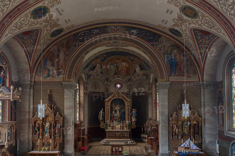 Chancel of the parish church Maria Opferung, built in 1889, Riezlern, Kleinwalsertal, Austria