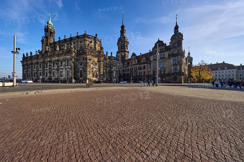 Cathedral Sanctissimae Trinitatis, Dresden Court Church, Dresden Royal Palace, Neo-Renaissance, Renaissance and Baroque architectural styles, sandstone architecture, sidelights, cobblestone square, Theatre Square, Dresden, state capital, independent city, Saxony, Germany