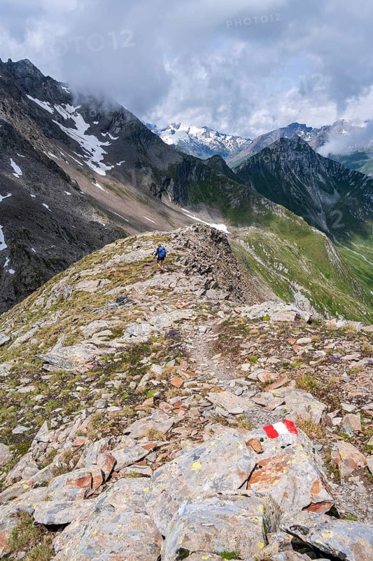 Hikers in the high mountains, Lasörling Höhenweg, Lasörling Höhenweg, Austria