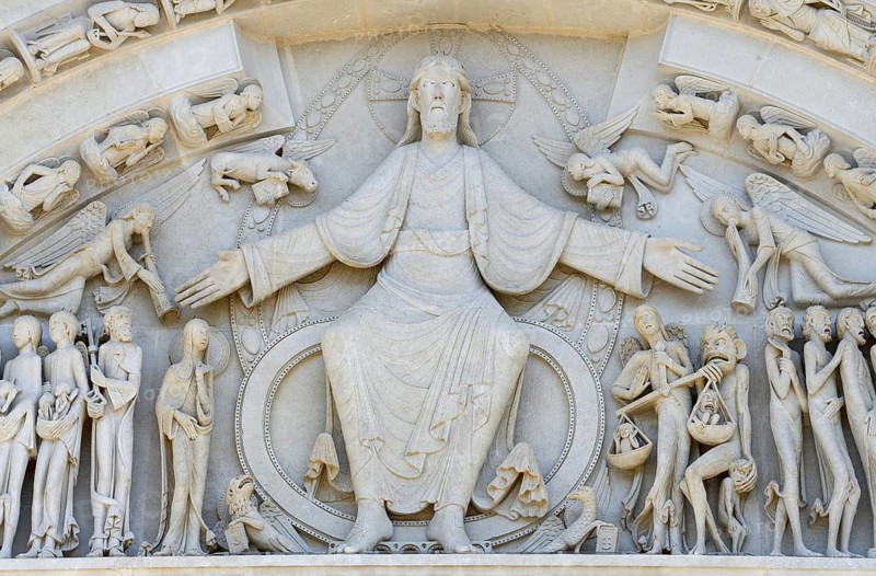 Tympanum of the early Gothic basilica of Sainte-Marie-Madeleine, Last Judgement, Vézelay, Yonne department, Bourgogne-Franche-Comté region, Burgundy, France