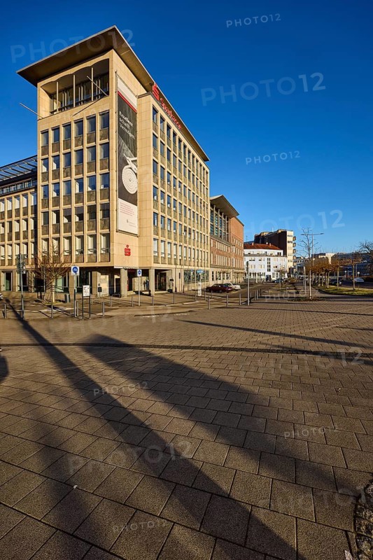 Sparkasse Saarbrücken head office, deep blue sky, cloudless, Neumarkt, Hohenzollernstraße, Saarbrücken, state capital, Regionalverband Saarbrücken, Saarland, Germany