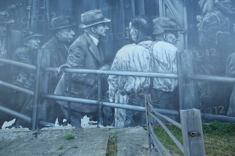 Vollrad Kutscher memorial to the deportation of Jews during National Socialism, persecution of Jews, Nazi era, modern art, detail, painting, street art, deportation memorial slaughterhouse ramp, slaughterhouse, Wiesbaden, Taunus, Hesse, Germany