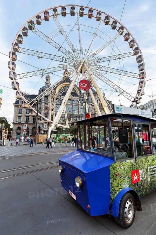 Tourist tram Touristram in front of Ferris wheel, city tour, historic city centre, Antwerp, Flanders, Belgium