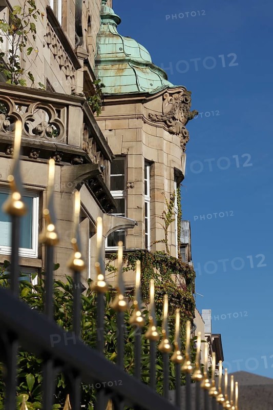House facades in Oberkassel Kaiser-Wilhelm Ring, Düsseldorf, North Rhine-Westphalia, Germany