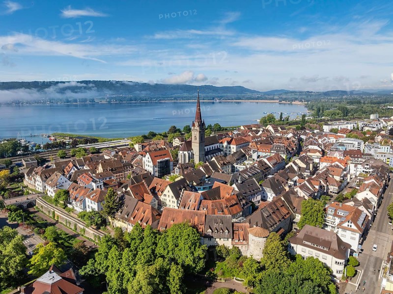 Aerial view of the historic old town of Radolfzell am Lake Constance with the Münster, Konstanz district, Baden-Württemberg, Germany
