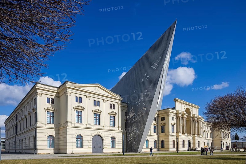The museum was rebuilt according to plans by Daniel Libeskind. In the form of a wedge, the British bomber associations had flown to the old town of Dresden in February 1945, Dresden, Saxony, Germany