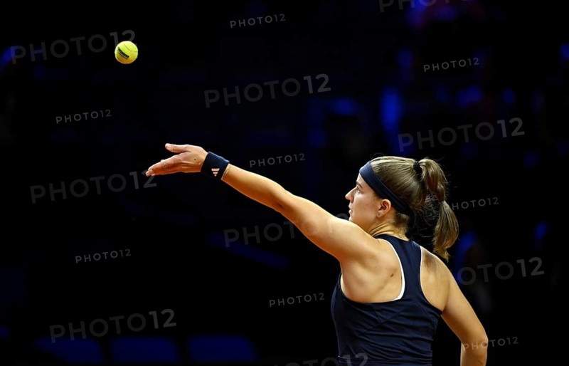 Action Serve Karolina Muchova (CZE) Women's Porsche Tennis Grand Prix Porsche Arena, Stuttgart, Baden-Württemberg, Germany