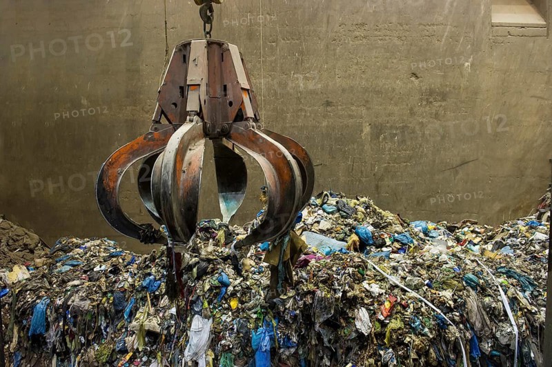 Garbage, household waste, waste separation, waste incineration, waste incineration plant, energy, TREA, Eschbach, Breisgau, Baden-Württemberg, Germany