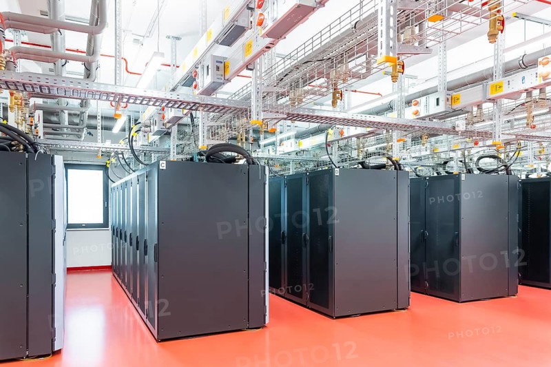 The Dresden-Rossendorf research centre invited visitors to experience science and research up close and to talk to researchers. During numerous guided tours of large-scale equipment and laboratories, visitors were able to take a look behind the scenes of current research and discover its full spectrum. HZDR: Information services and computing New data centre The HZDR's new data centre was opened at the end of 2024 and includes a modern infrastructure for information processing and computing. In the server room, visitors were able to view high-performance computers, storage systems and fast network technology in modern water-cooled racks, Rossendorf, Saxony, Germany