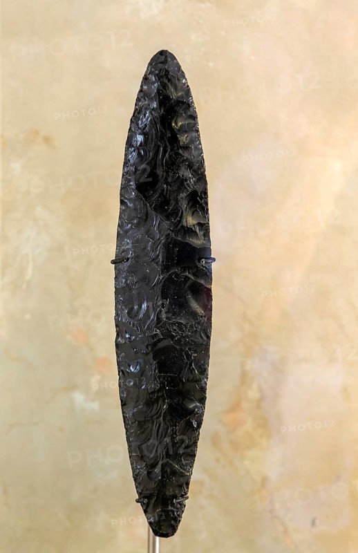 Obsidian ceremonial knife blade offering, from El Tigre Itzamkanac, Mayan archaeological museum, Fort San Jose, Campeche, Mexico