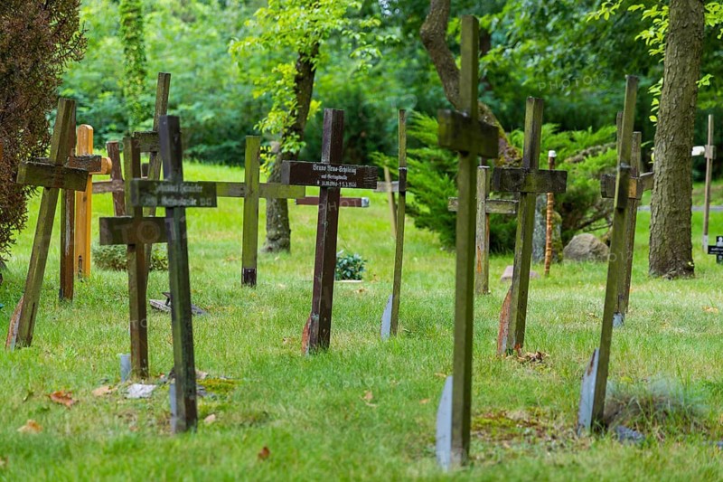 From 1939, tens of thousands of prisoners of war were interned in the German Wehrmacht's Stalag IVB POW camp near Mühlberg/Elbe. By the end of the war, around 3, 000 of them had lost their lives, 2, 350 of them Soviet soldiers alone. In September 1945, the Soviet secret police NKVD set up Special Camp No. 1 Mühlberg/Elbe on the site. Until the camp was dissolved in September 1948, a total of around 22, 000 German civilian prisoners were interned there. Among them were minor and mid-level functionaries of the NSDAP, but also many who were arrested arbitrarily and often on the basis of denunciations. All prisoners suffered under inhumane prison conditions. Hunger and disease claimed around 6, 800 lives between 1945 and 1948, Neuburxdorf, Brandenburg, Germany