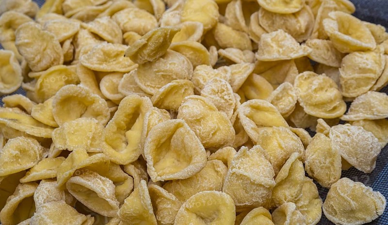 Fresh pasta orecchiette for sale, Bari, Apulia, Southern Italy, Italy