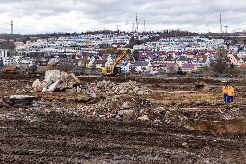 Construction work for a new development area for 460 flats in the new Böckinger Strasse neighbourhood in the Zuffenhausen-Rot district. Sealing of almost six hectares of farmland. Symbolic photo. The buildings are projects of the International Building Exhibition IBA27 in Stuttgart. Stuttgart, Baden-Württemberg, Germany