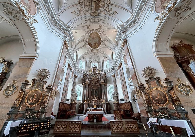 Catholic parish church of St. Blasius, interior view, central nave, baroque style, baroque quarter, Fulda, East Hesse, Hesse, Germany