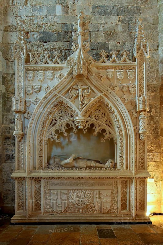 Sao Joao de Alporao Church, Tomb of Duarte de Menezes, Santarem, Ribatejo, Portugal