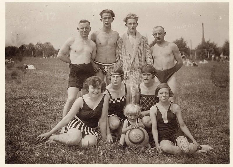 Bathing, swimwear, woman, men, leisure, fun, summer, group of people in bathing suits posing in a field on a sunny day, around 1926